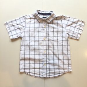 short sleeve button up shirt